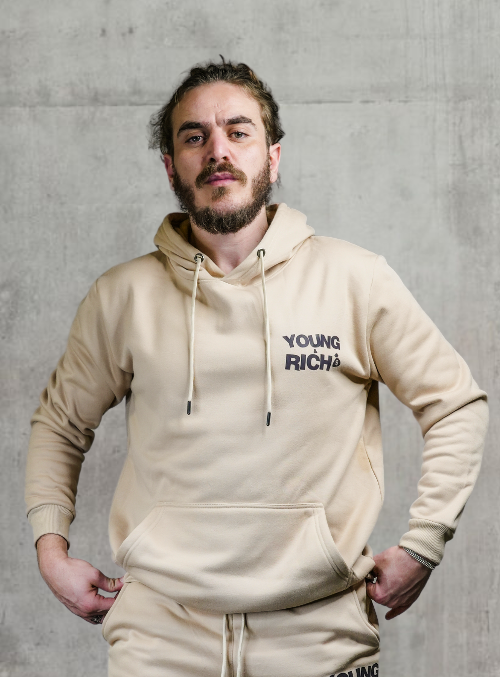 SWEATSHIRT À CAPUCHE